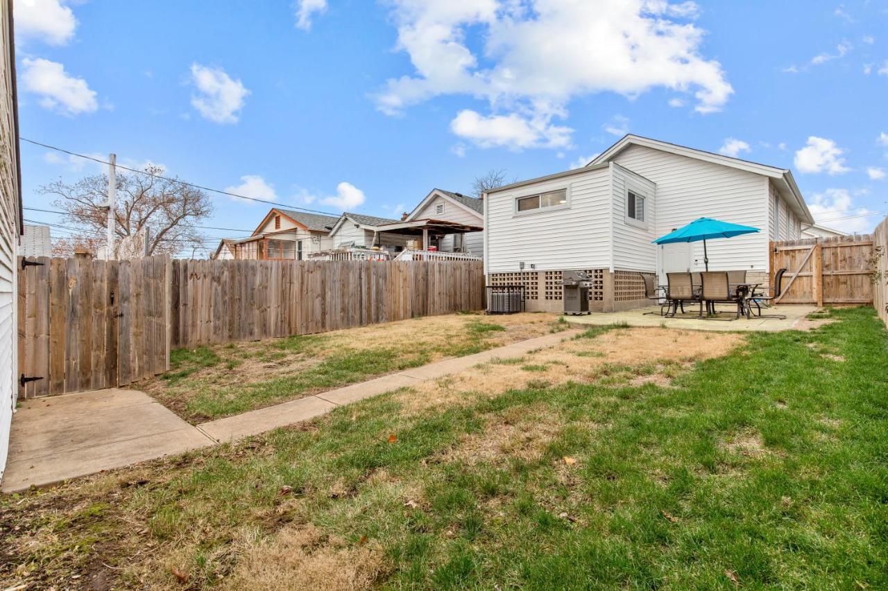 4456: Blue Door Bungalow By Jz Vacation Rentals Saint Louis Exterior foto